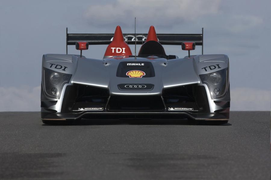 Audi R15 TDI 2009 года  (фото 12 из 78)